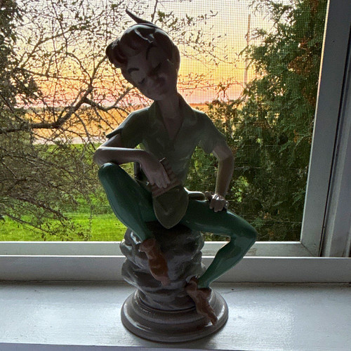 Peter pan iiadro figure - iiadro,
